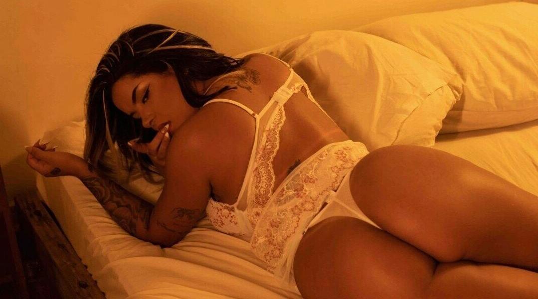 25P Dj Jhenny nude