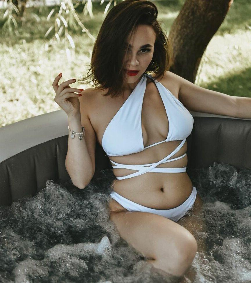 23P Claudiroxa nude