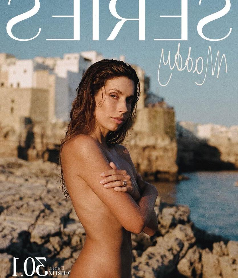 25P Natalie Roser nude