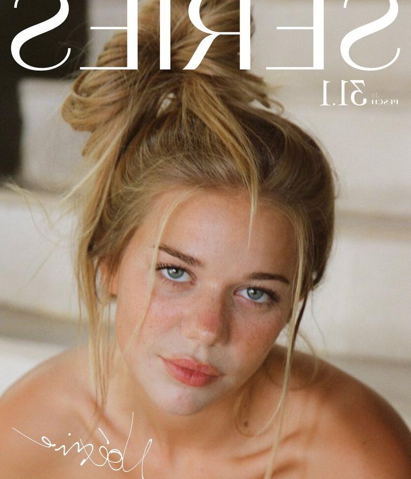 25P Natalie Roser nude
