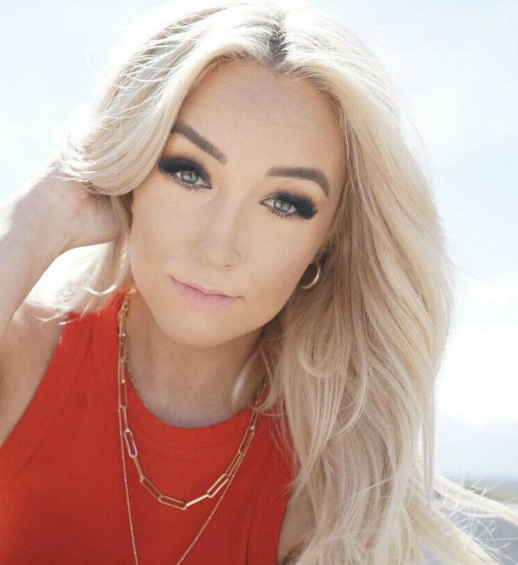 25P Whitney Wright nude