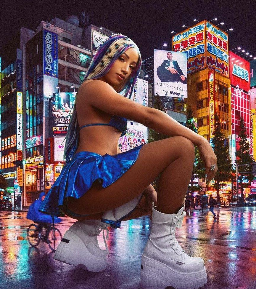 25P Sasha Banks nude