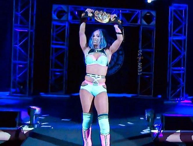 25P Sasha Banks nude