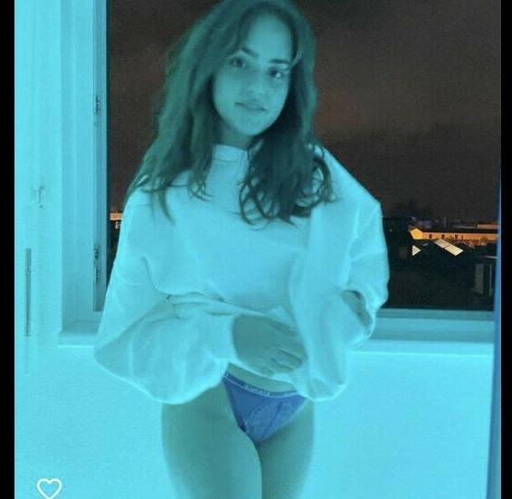 25P Charlotte Haffner nude