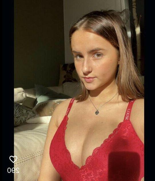 25P Charlotte Haffner nude