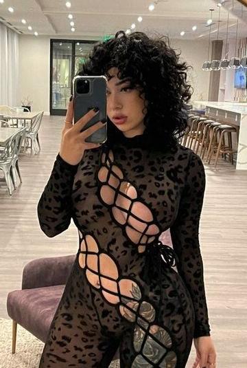 25P Briannagutz nude