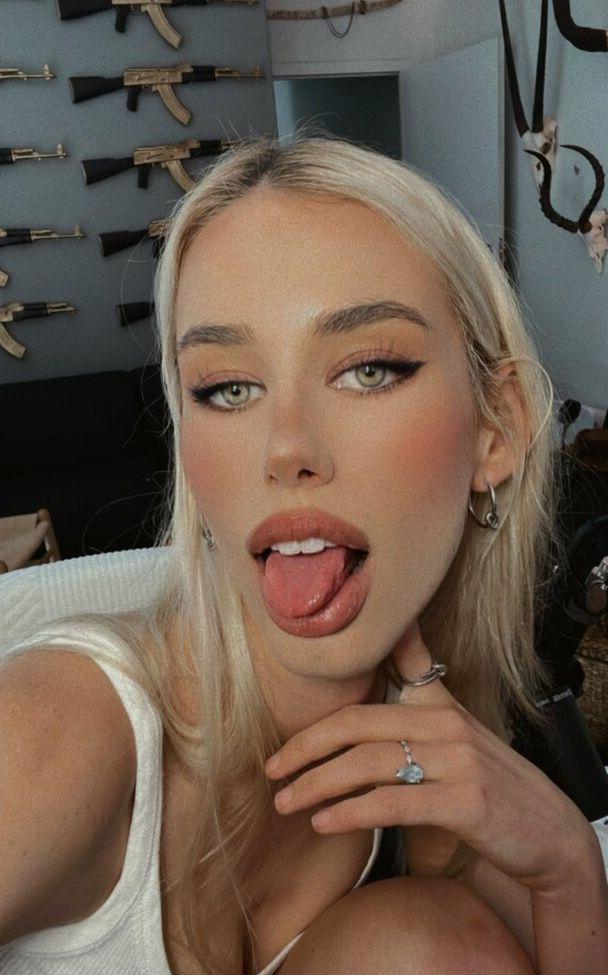 25P Iamrachelkay nude