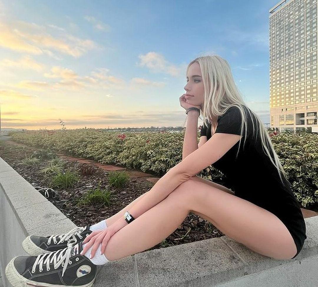 25P Iamrachelkay nude