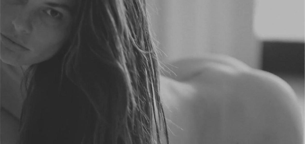25P Dayane Mello nude