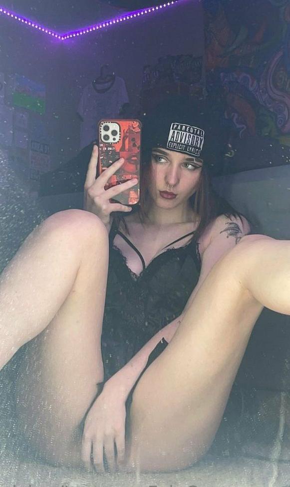 25P Jayde Vincent nude