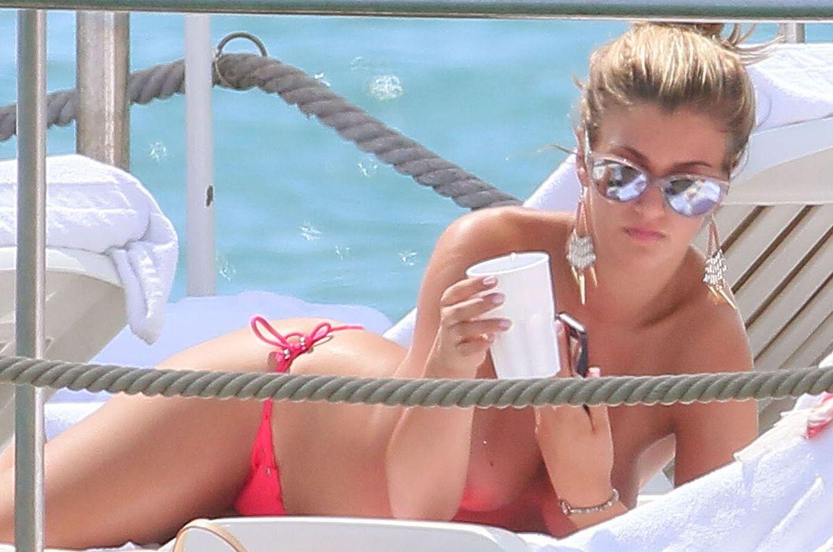 25P Amy Willerton nude