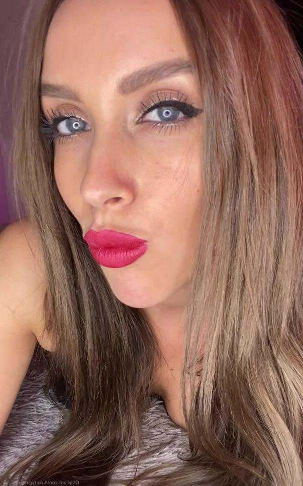 25P Kristina Sweet nude