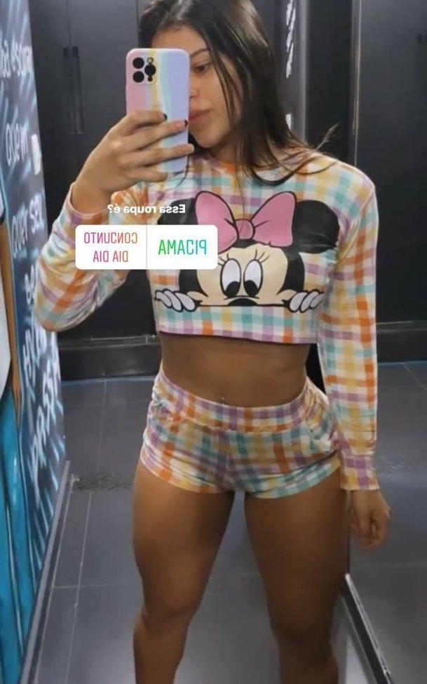 25P Jaine Cassu nude