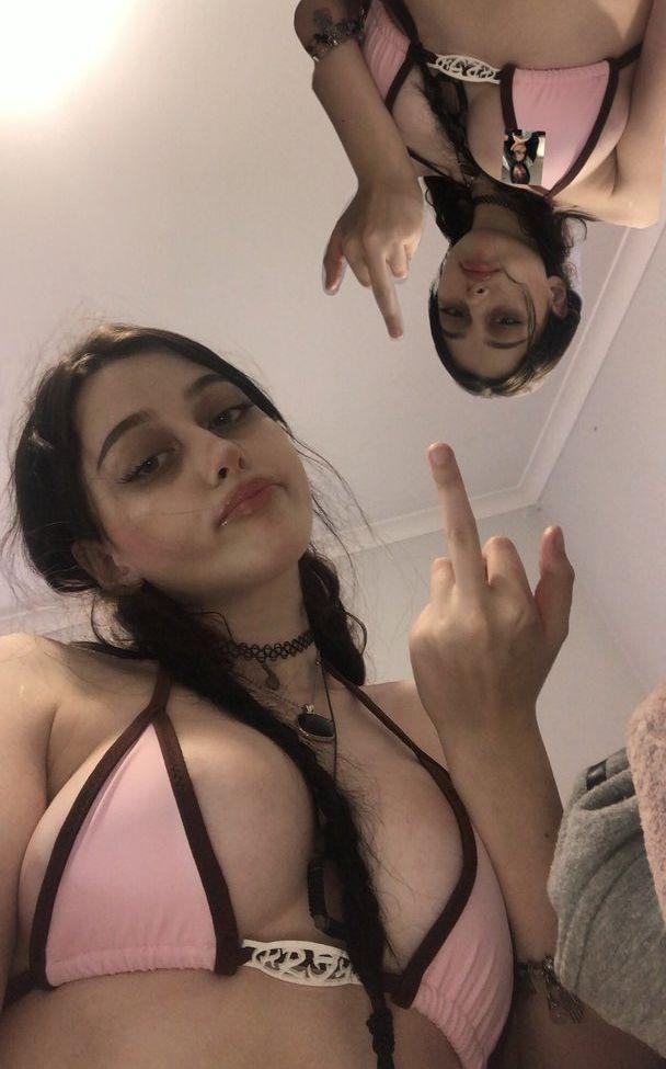24P Smalltiddiedgoth nude