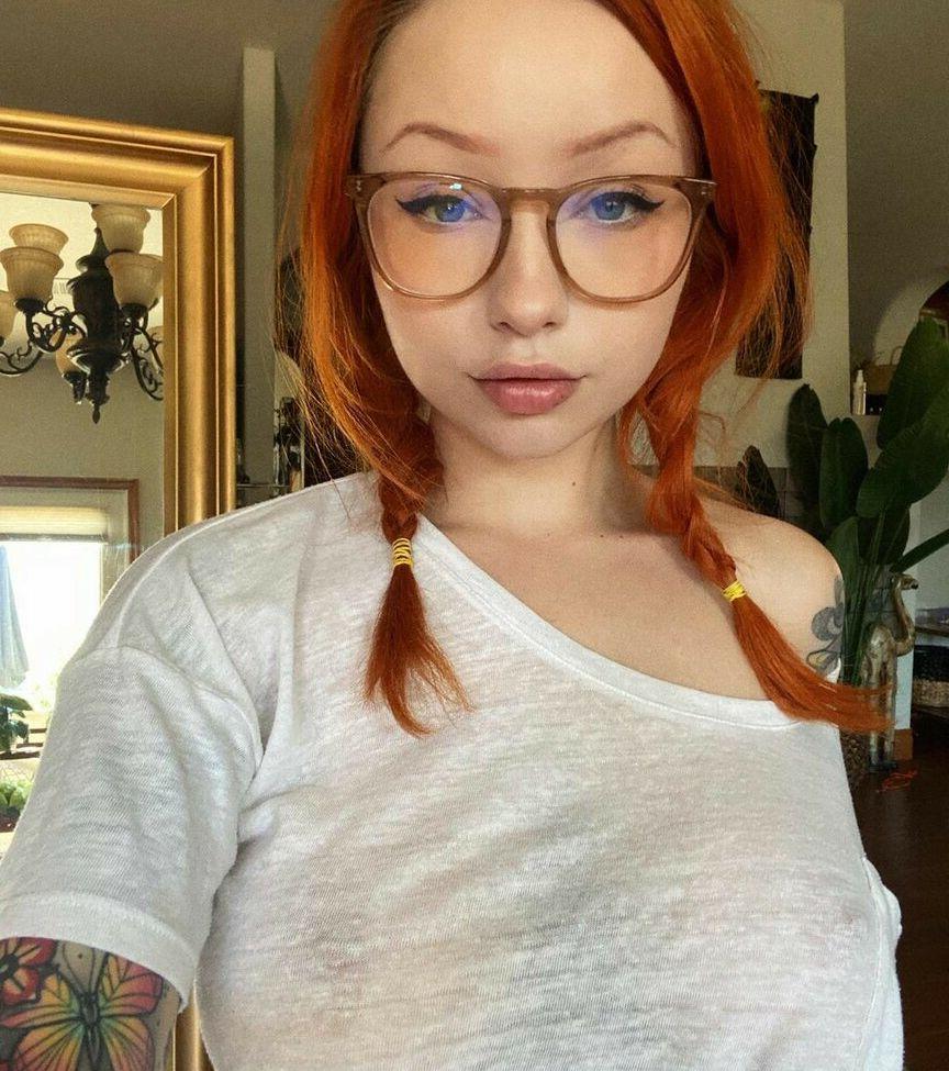 25P Bae Suicide nude