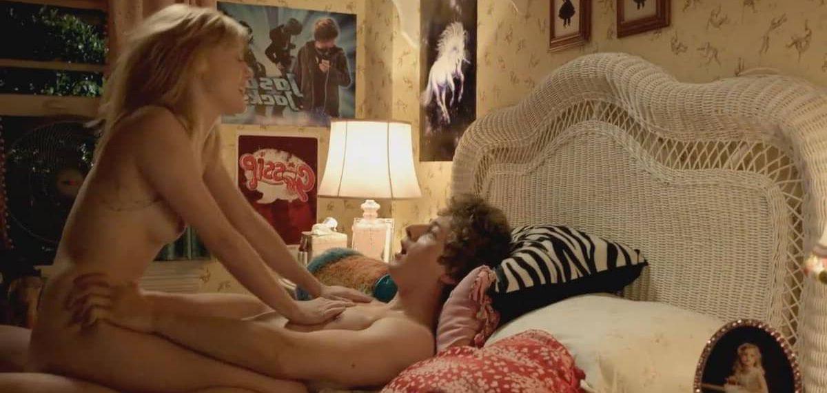 12P Laura Slade Wiggins nude