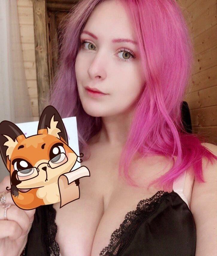 25P Nika Kotova nude