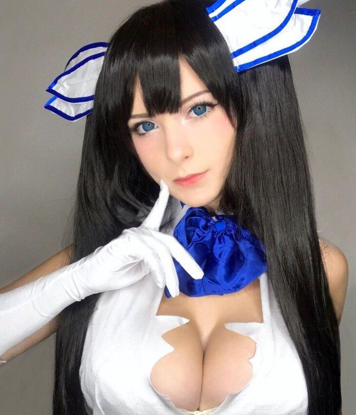 25P Nika Kotova nude