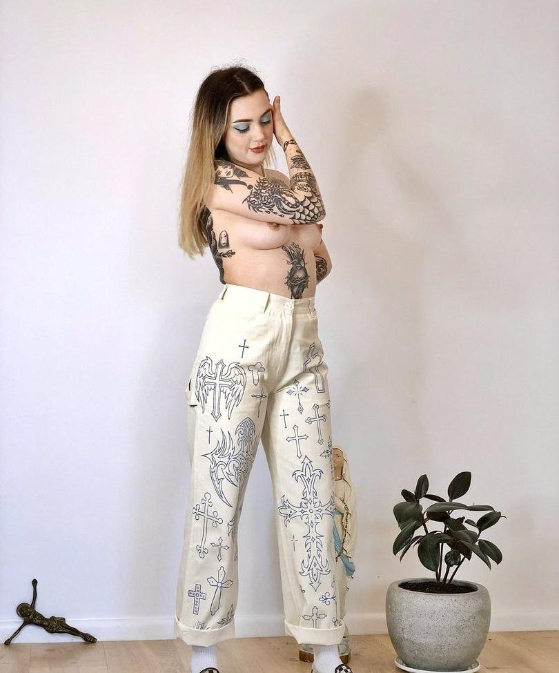 25P Grace Audrey nude