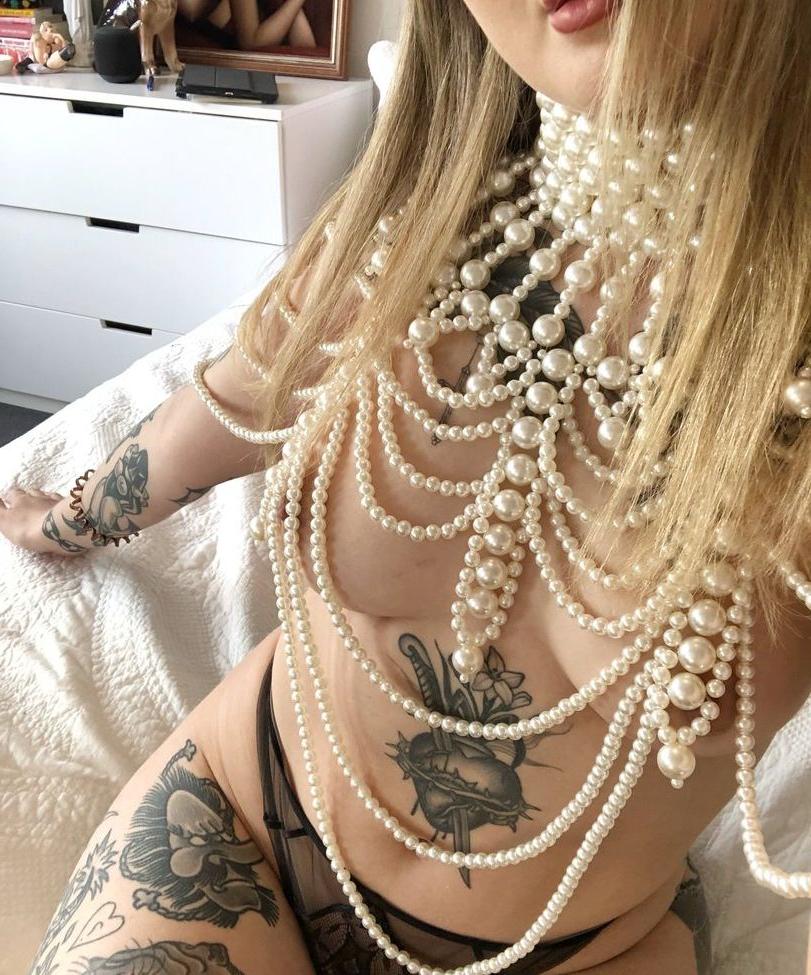 25P Grace Audrey nude