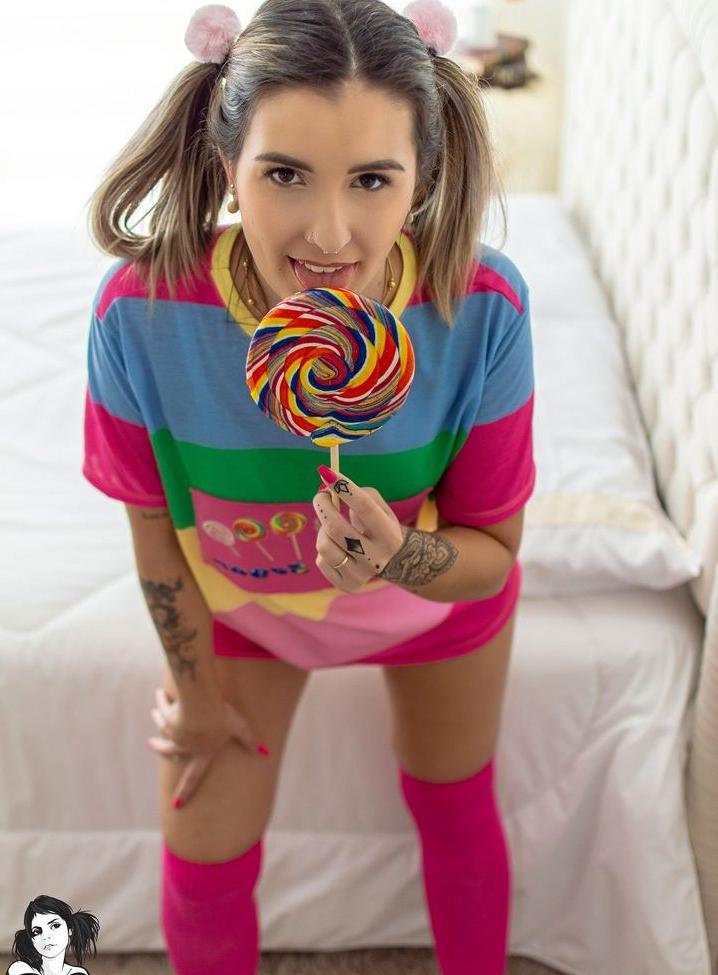 25P Rafaela Berger nude