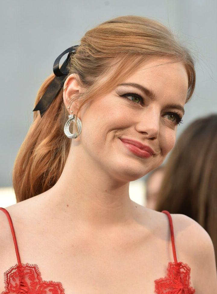 25P Emma Stone nude