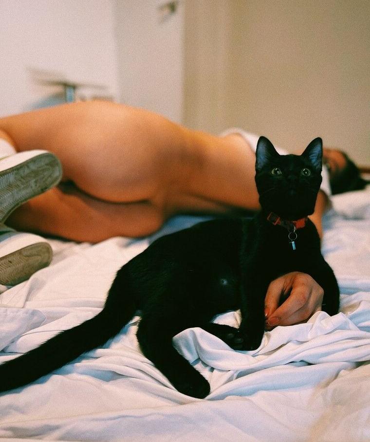25P Maria Jose Vargas nude