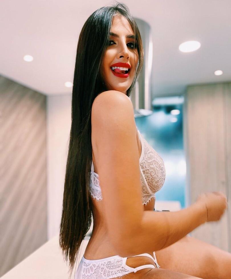 25P Maria Jose Vargas nude
