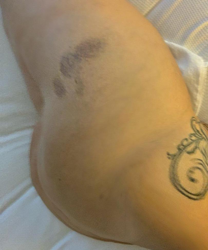 25P Honeybeezone nude