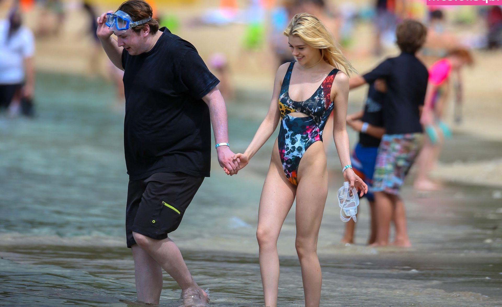 25P Nicola Peltz nude