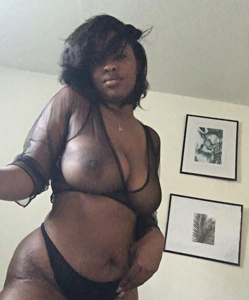 25P Msixelaa nude