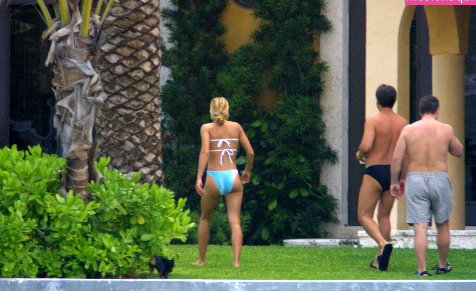 25P Anna Kournikova nude