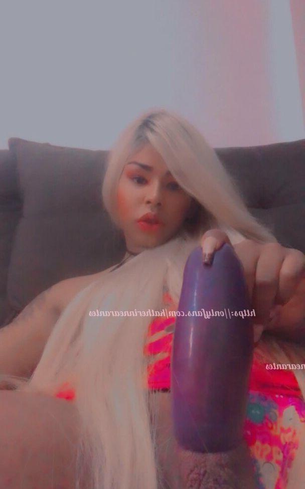 19P Katherinne Arantes nude