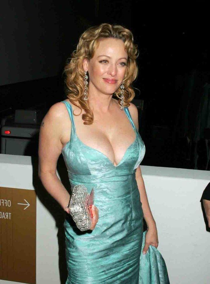 4P Virginia Madsen nude