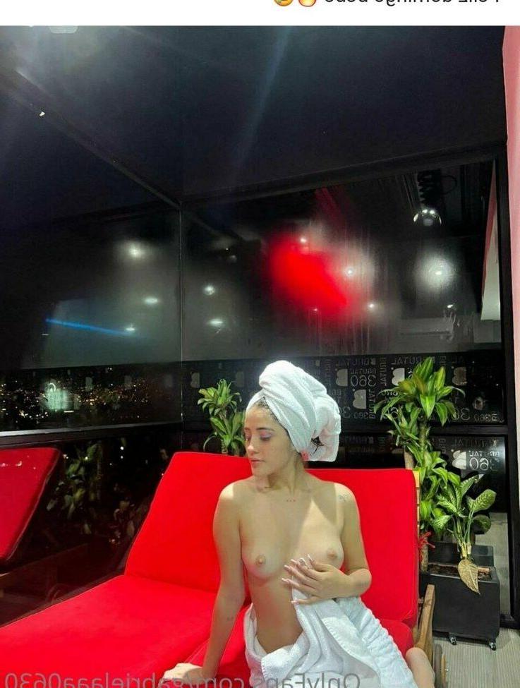 25P Gabriela Garcia nude