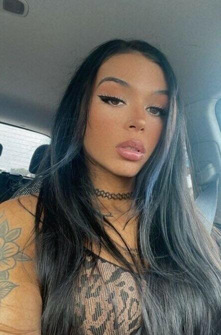 25P Cora Jade nude