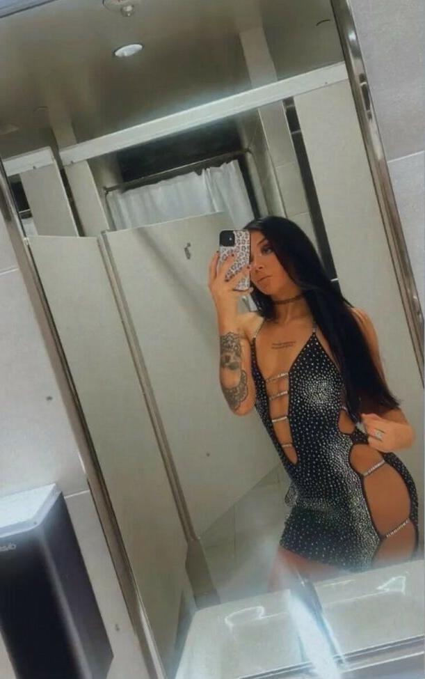 25P Cora Jade nude