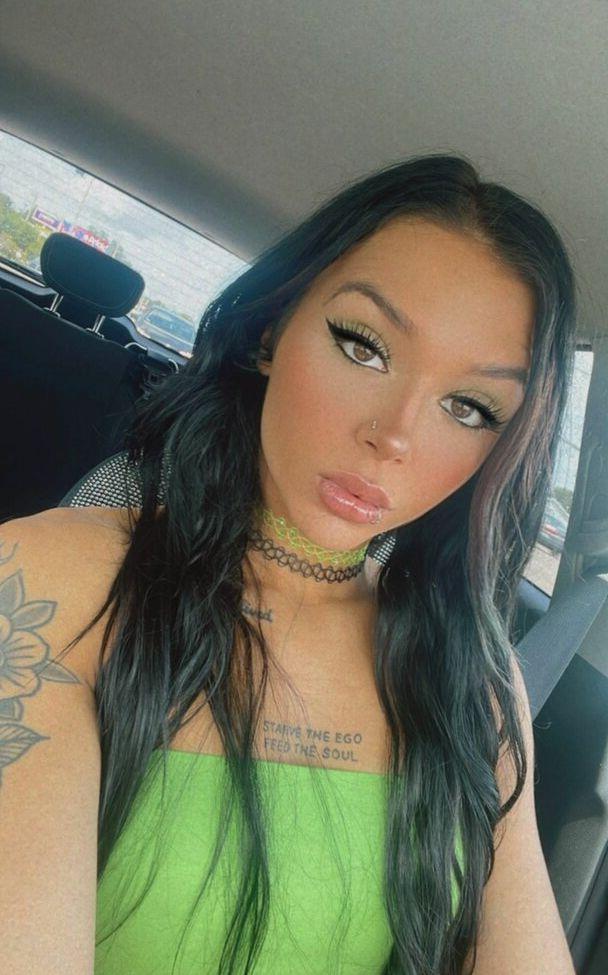 25P Cora Jade nude