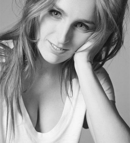 19P Alison Wheeler nude