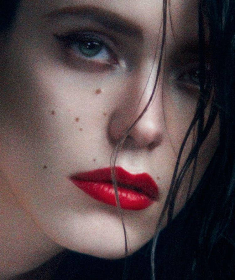 25P Stacy Martin nude