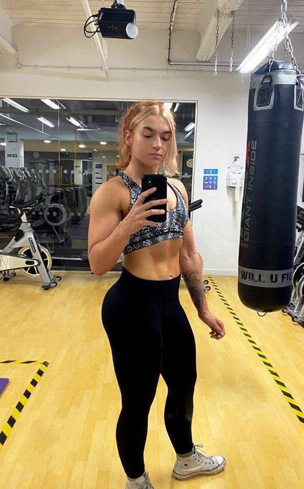 25P Jaime Hayter nude