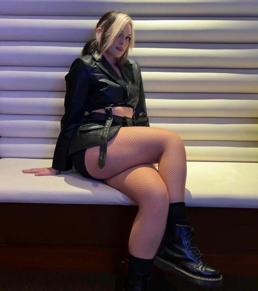 25P Jaime Hayter nude