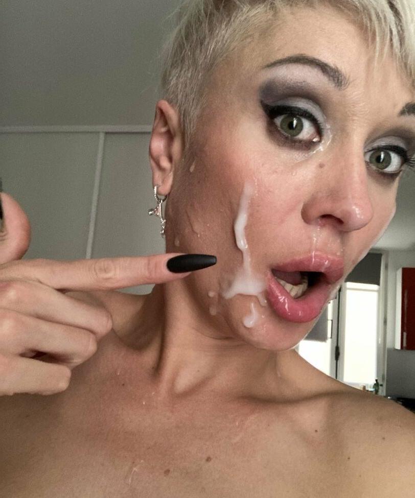 25P Tanya Virago nude