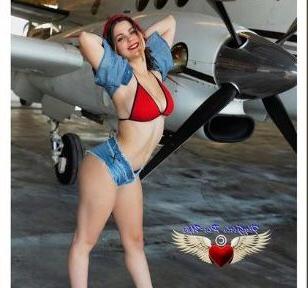 25P Chelle Smith nude