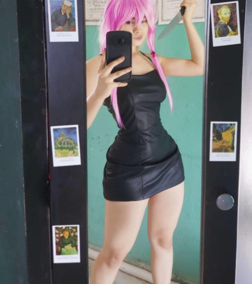 25P Ivon Gallardo nude