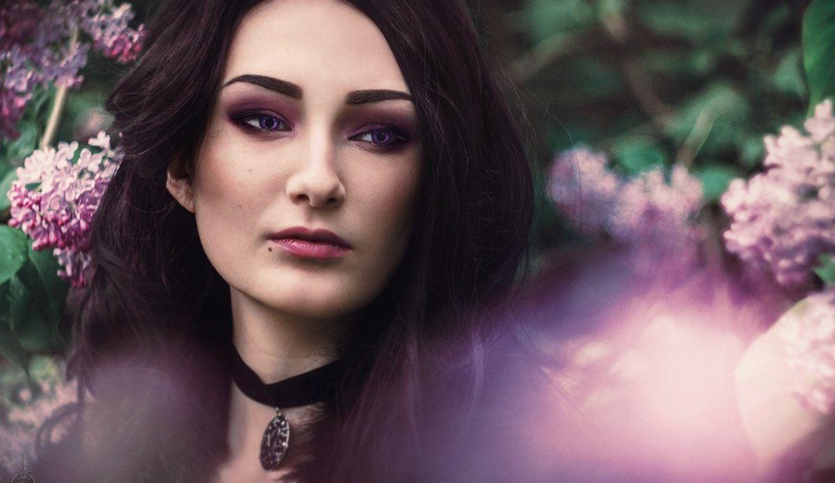 25P Vixena Siren nackt
