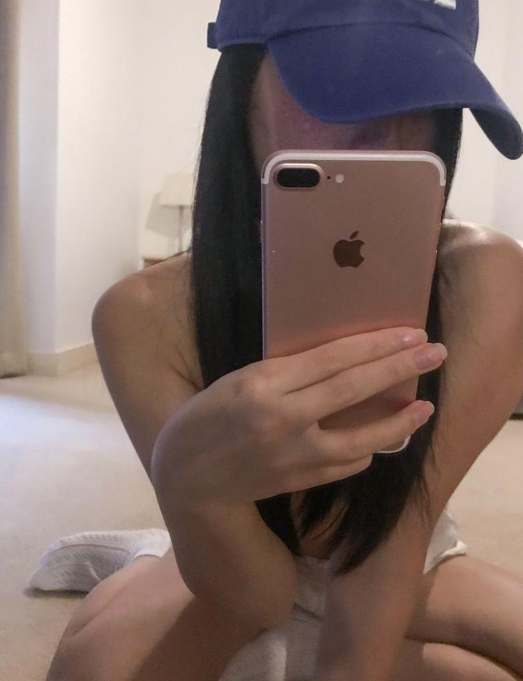 25P Onesweetbee nude