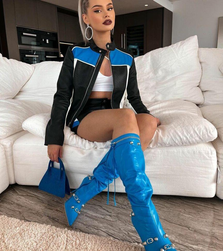 25P Talia Mar nude