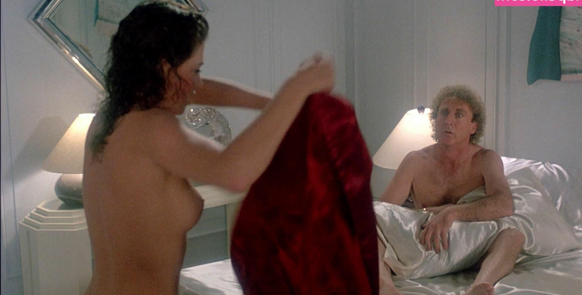 9P Kelly LeBrock nude