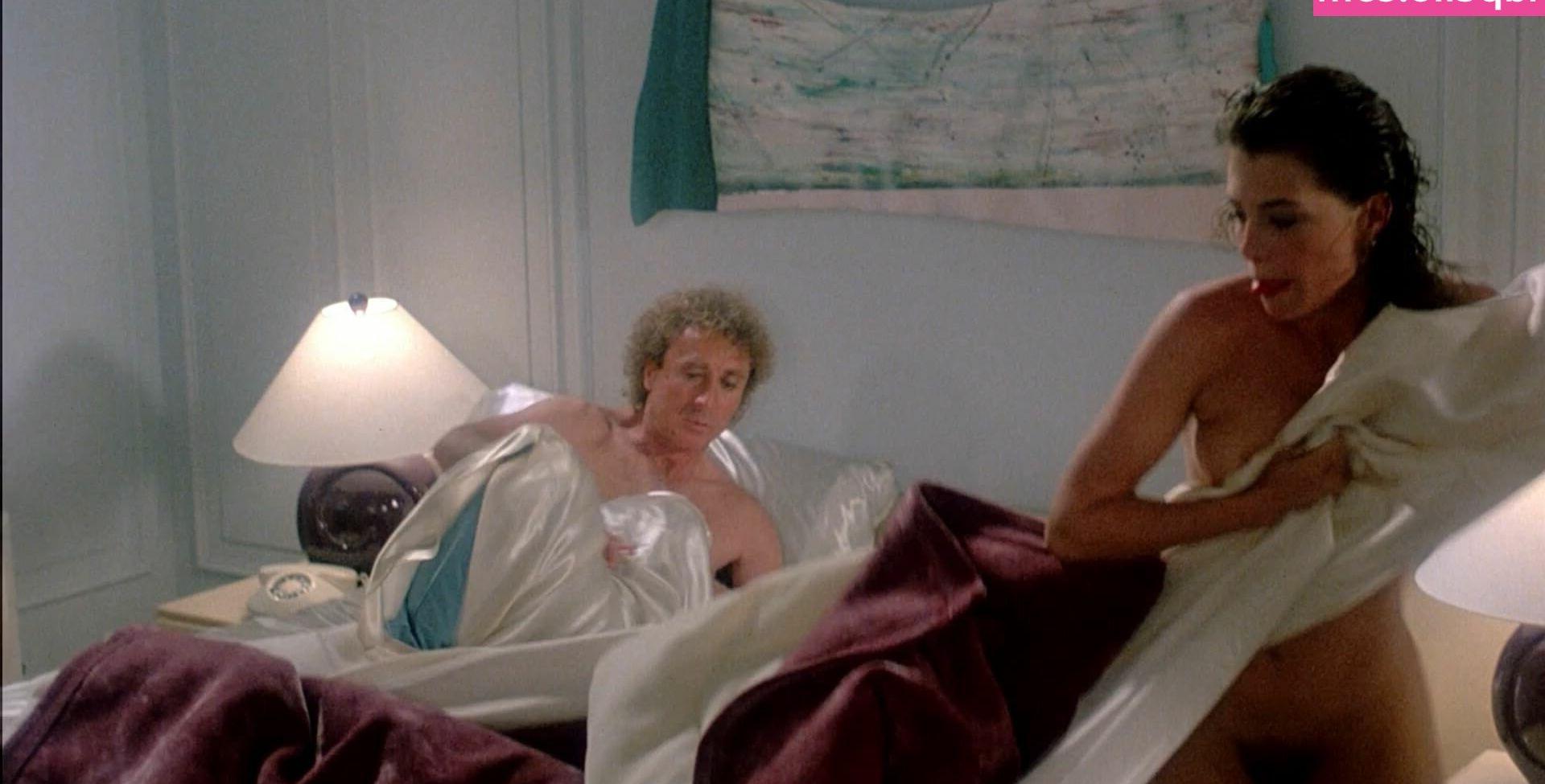 9P Kelly LeBrock nude